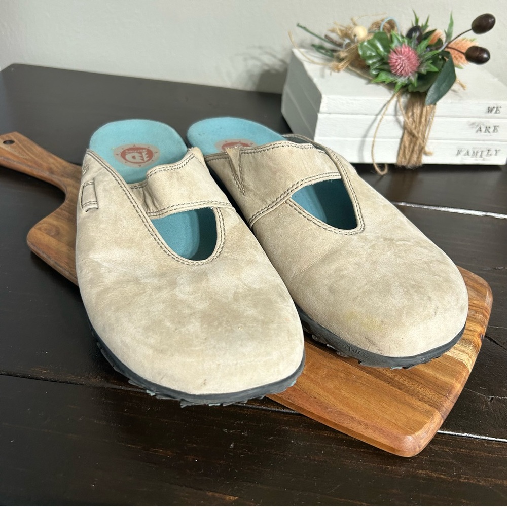 Dunham Leather Mules
